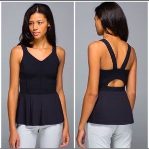 Lululemon City Tank Black Like New Condition sz 4